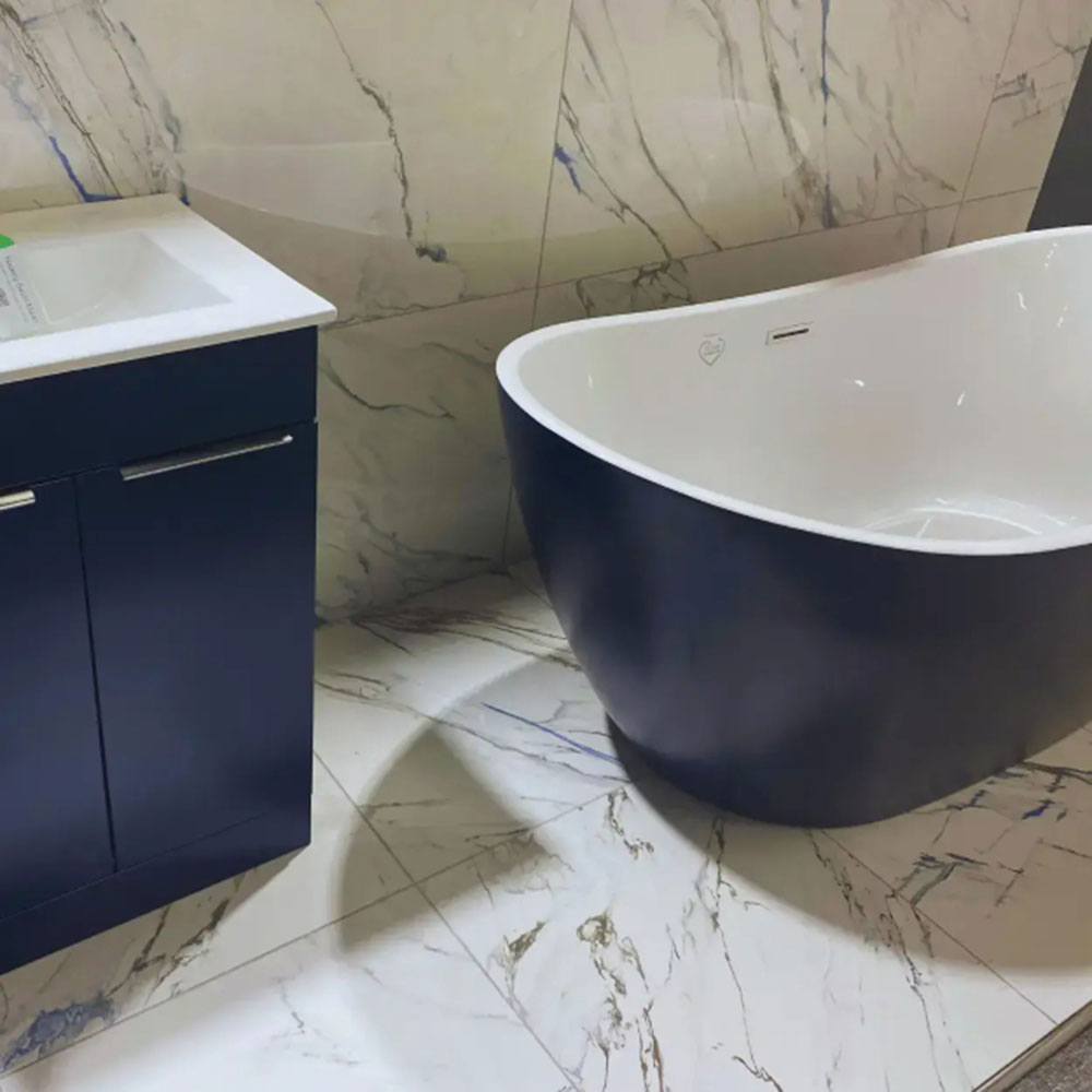 Matt Blue Modern Freestanding Bath 1700 x 780mm image 9