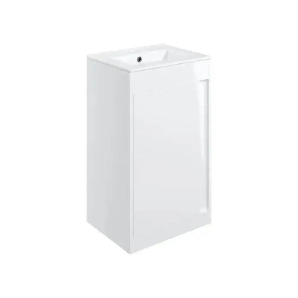 Reinforced Emery Round Double Ended Bath, Basin Unit, Close Coupled Toilet, Taps, Wastes image 4